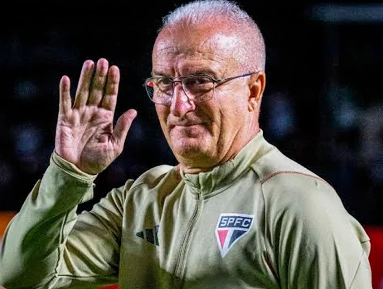 Dorival Júnior volta ao radar do São Paulo em meio à crise e pressão por resultados